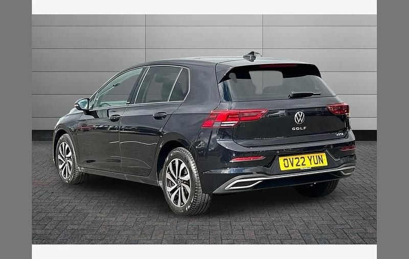 Used VW Golf VIII Active 150 HP (110 kW) 2022 Black Hatchback