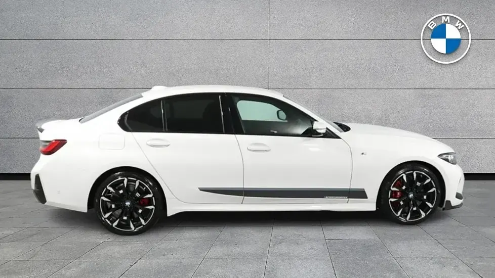 Used BMW 320 M Sport 184 HP (135 kW) 2025 White Sedan