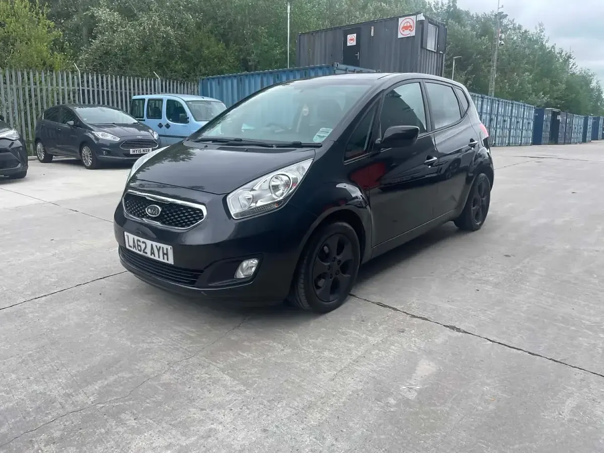Used Kia Venga 2013 Black Hatchback