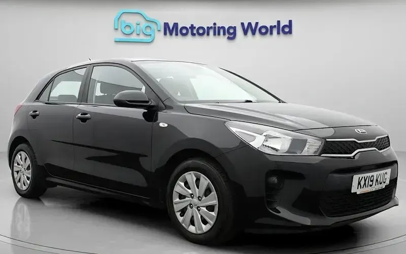 Used Kia Rio 84 HP (61 kW) 2020 Hatchback