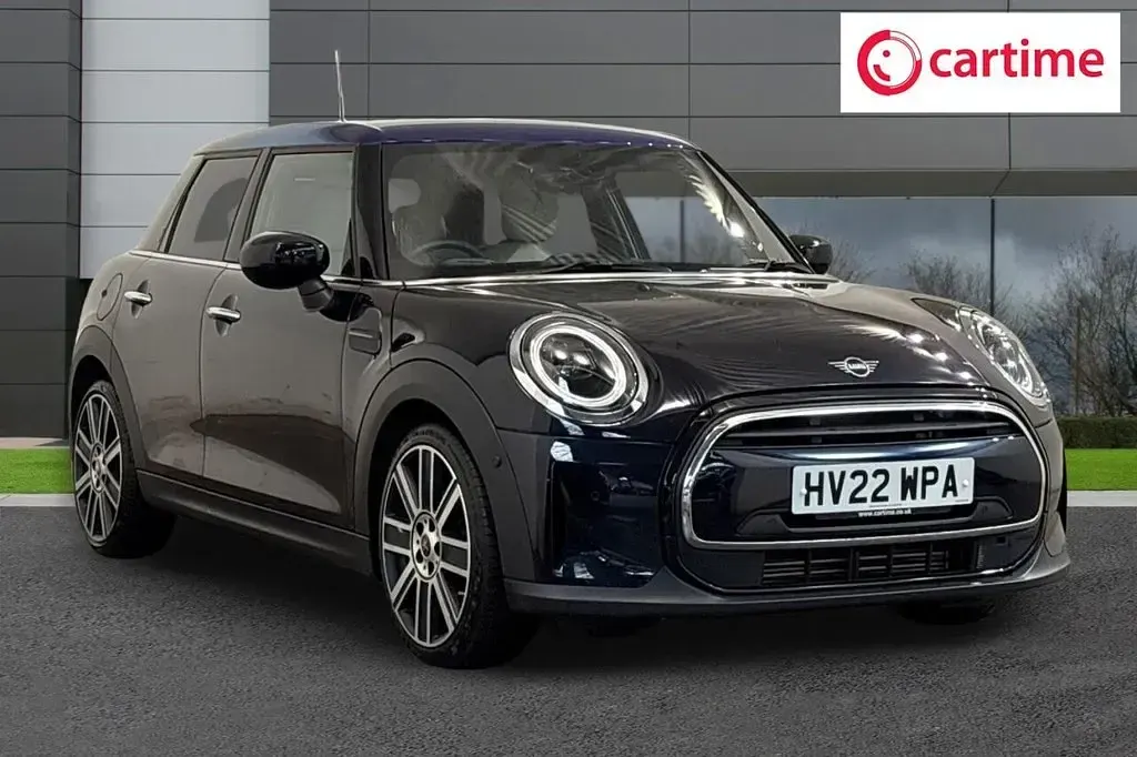 Used Mini Cooper Exclusive 136 HP (100 kW) 2022 Hatchback
