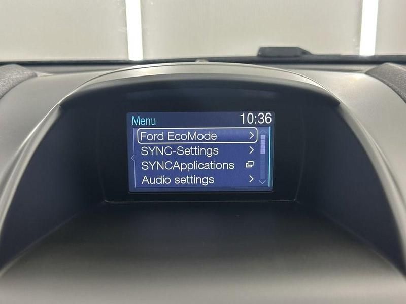 Used Ford Fiesta Titanium 125 HP (91 kW) 2013 Black Hatchback