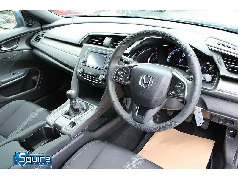 Used Honda Civic SE 126 HP (92 kW) 2022 Blue Hatchback