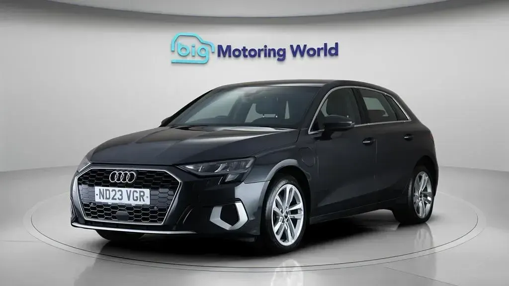 Used Audi A3 Sportback Sport 204 HP (150 kW) 2023 Grey Hatchback