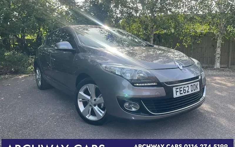 Used Renault Mégane III Dynamique 110 HP (80 kW) 2013 Hatchback
