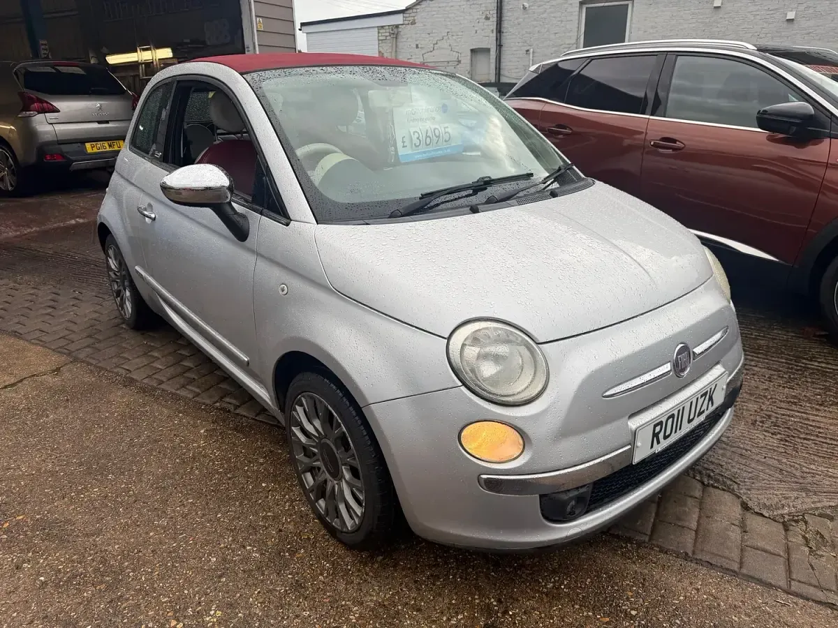 Used Fiat 500 Lounge 69 HP (50 kW) 2011 Silver Cabriolet