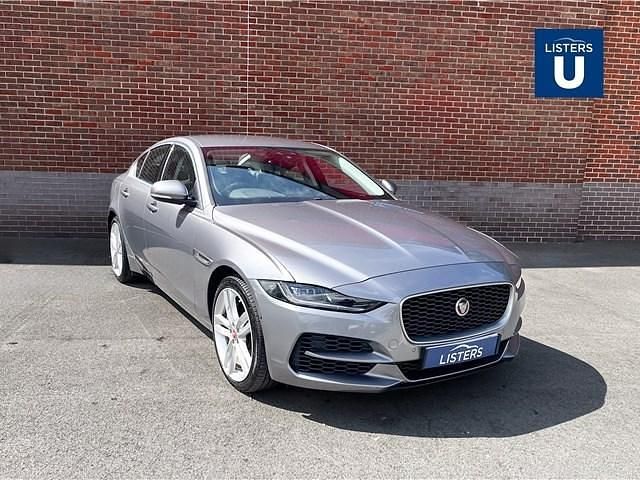 Metallic eiger grey Used 2019 Jaguar XE Sedan | £16,990 (Fair price) - Image 1/4