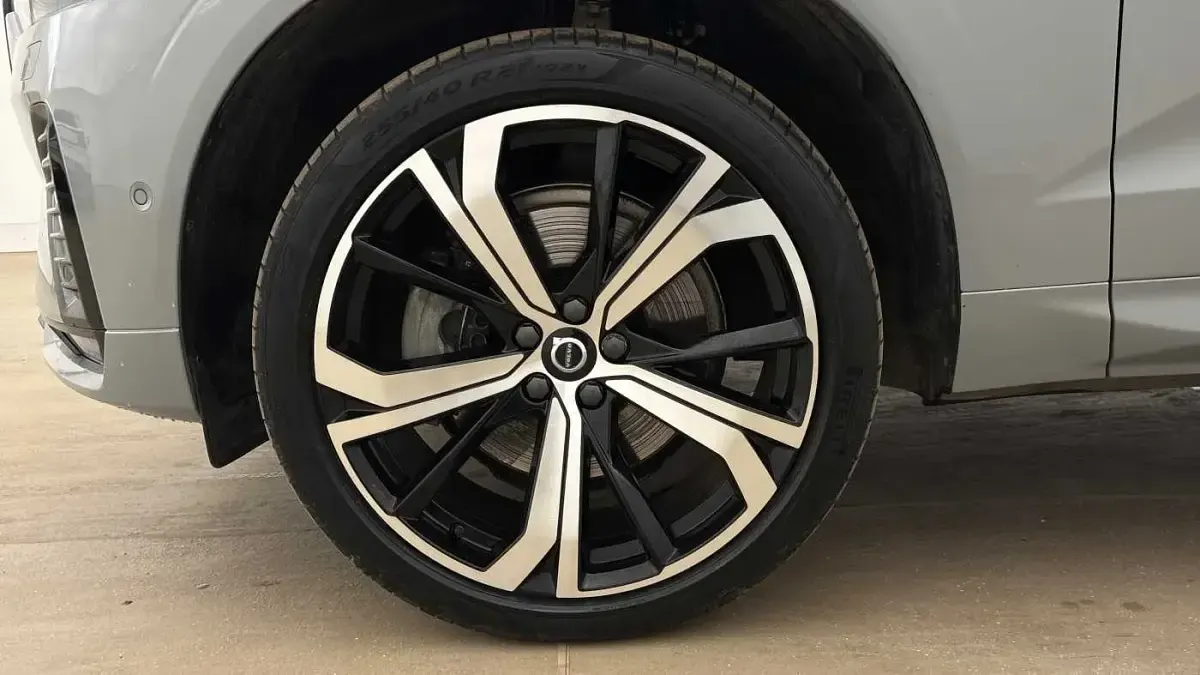 Used Volvo XC60 Ultra 247 HP (181 kW) 2025 SUV