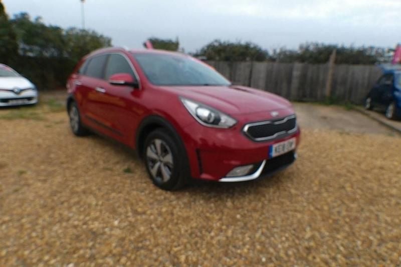 Red Used 2018 Kia Niro 2 SUV | £10,995 (Good price) - Image 1/1