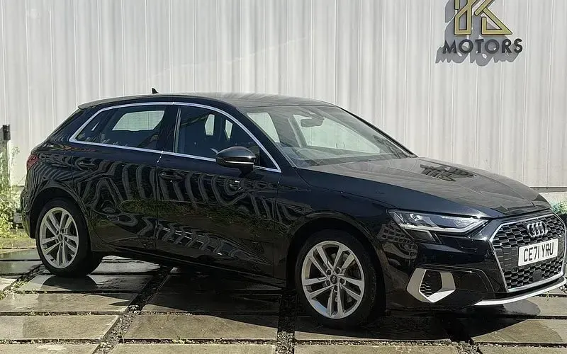 Used Audi A3 Sportback e-tron Sport 204 HP (150 kW) 2021 Hatchback