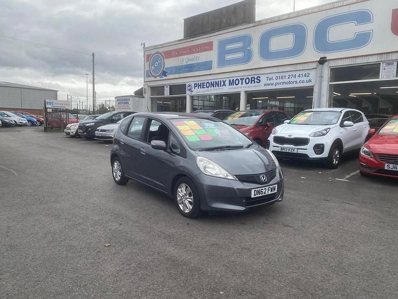 Used Honda Jazz ES 99 HP (72 kW) 2012 Grey Hatchback