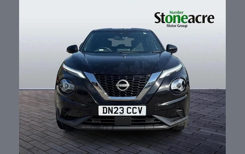 Used Nissan Juke N-Connecta 114 HP (83 kW) 2023 Black SUV