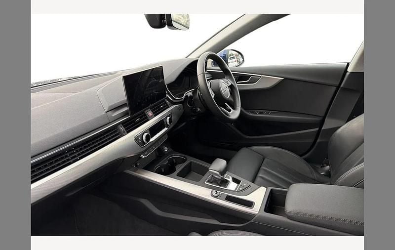 Used Audi A5 Sportback Sport 150 HP (110 kW) 2024 Blue Hatchback