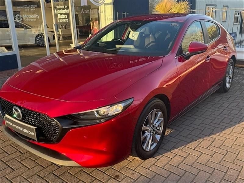Used Mazda 3 122 HP (89 kW) 2022 Red Hatchback