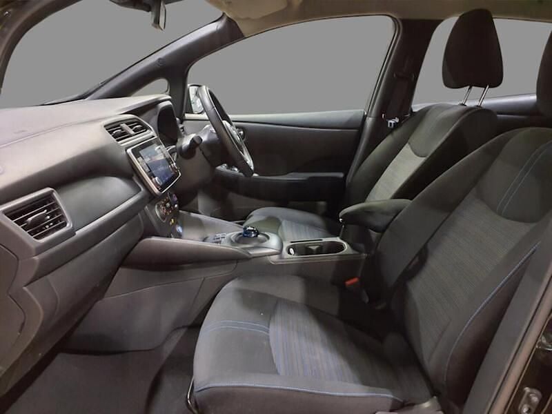 Used Nissan Leaf Acenta 110 kW (150 HP) 2022 Black Hatchback