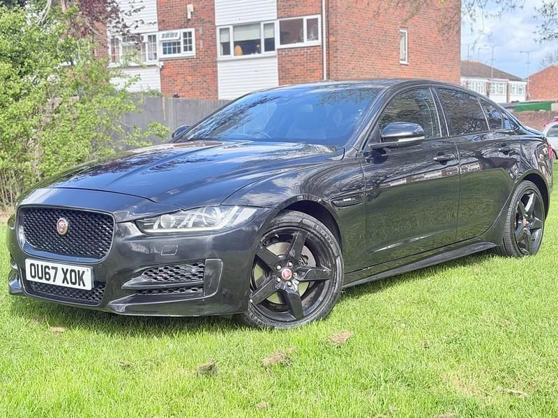 Used Jaguar XE R-Sport 240 HP (176 kW) 2017 Black Sedan
