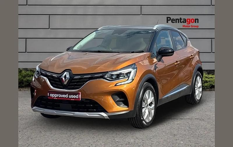 Second-hand Renault Captur Iconic 99 CP (72 kW) 2020 Other SUV