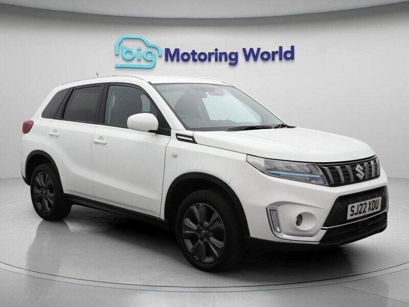 White Used 2022 Suzuki Vitara SZ-T SUV | £13,700 (Good price) - Image 1/4