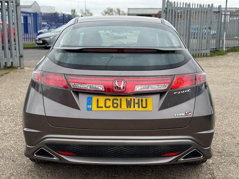 Used Honda Civic Type S 100 HP (73 kW) 2011 Brown Hatchback