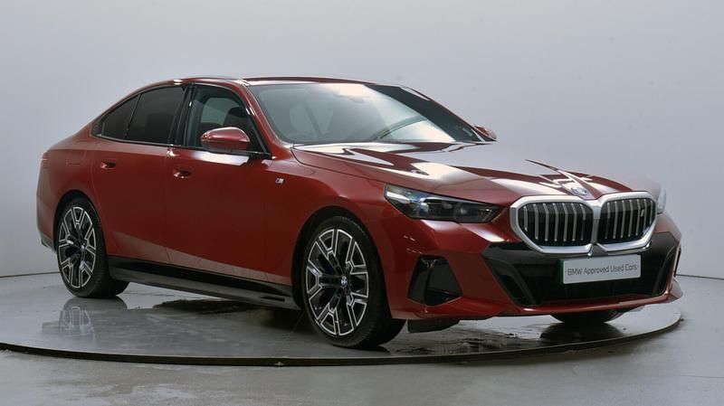 Used BMW i5 M Sport 250 kW (340 HP) 2025 Red Sedan
