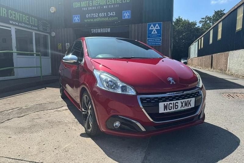 Red Used 2016 Peugeot 208 Prestige Hatchback | £6,990 (Fair price) - Image 1/1