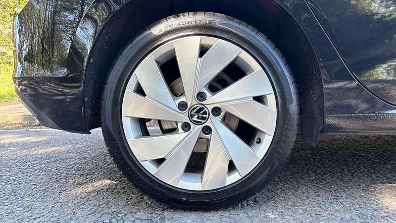 Used VW Golf VII Style 2021 Black Hatchback