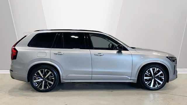Used Volvo XC90 Plus 247 HP (181 kW) 2025 SUV