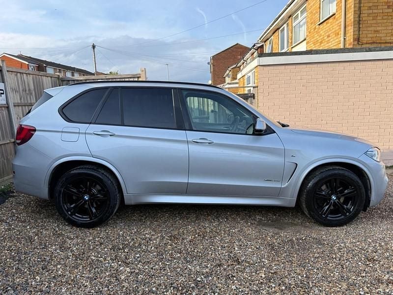Used BMW X5 M Sport 258 HP (189 kW) 2015 Silver SUV