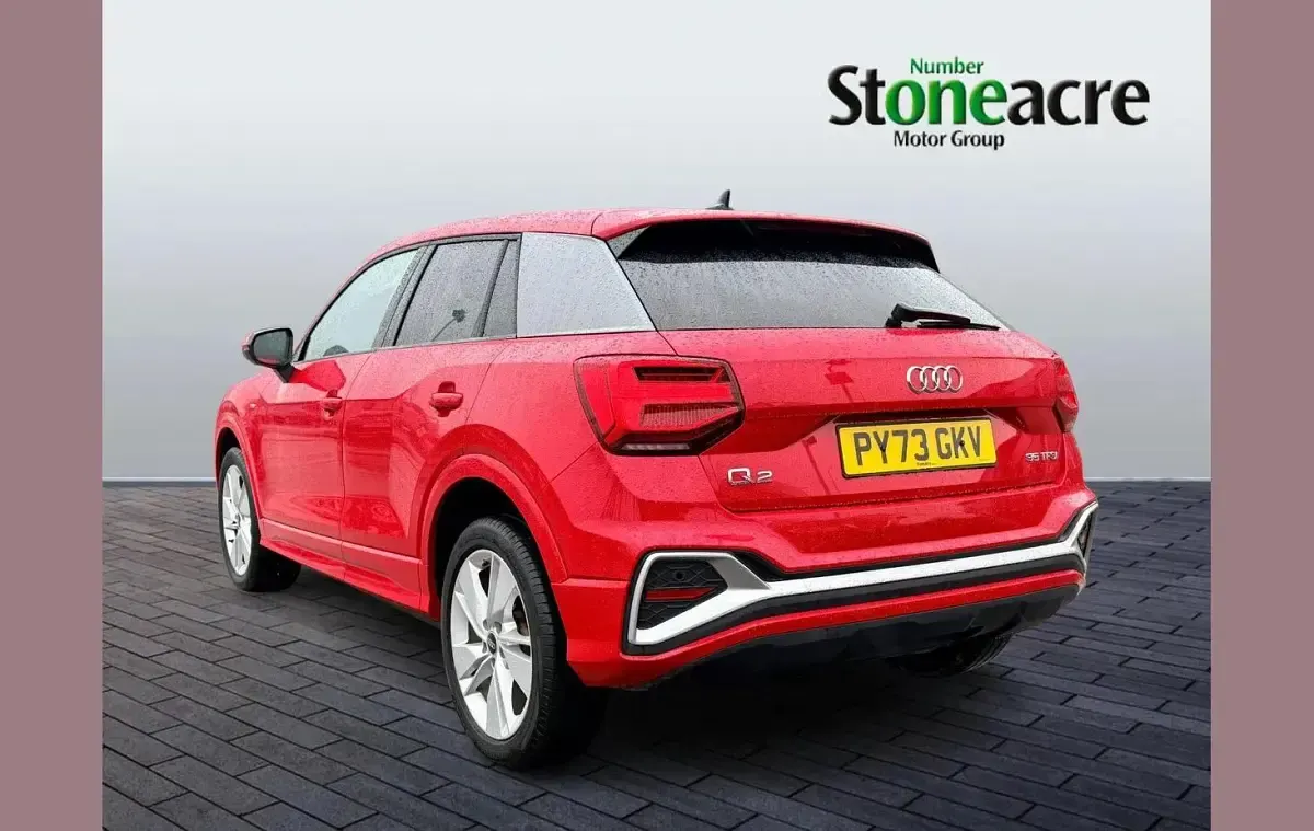 Used Audi Q2 S-Line 150 HP (110 kW) 2023 Red SUV