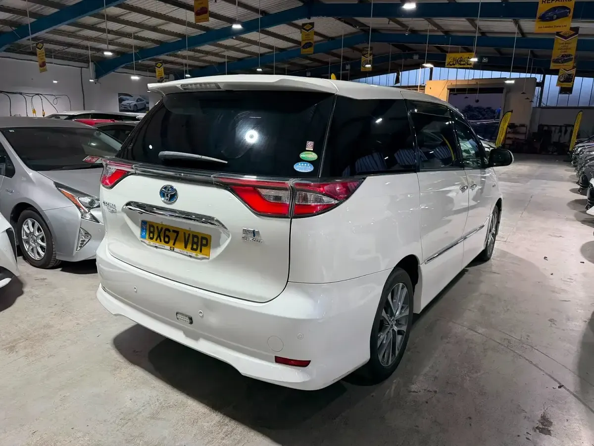Used Toyota Estima 2026 White MPV