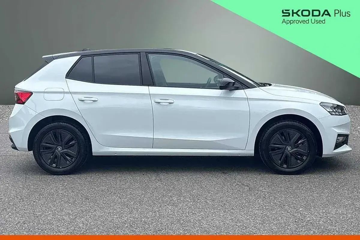 Used Skoda Fabia Design Edition 85 HP (62 kW) 2025 Moon white metallic black magic pearl effect Hatchback