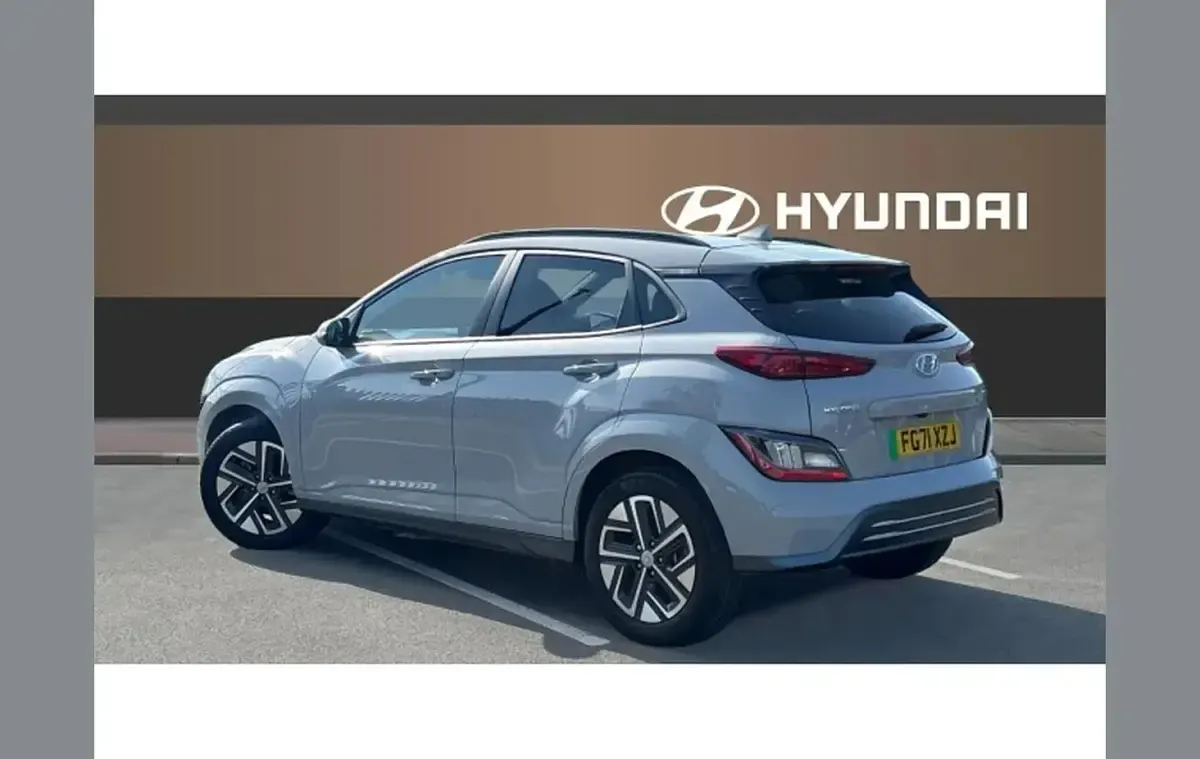 Used Hyundai Kona Premium 147 kW (200 HP) 2021 Grey SUV