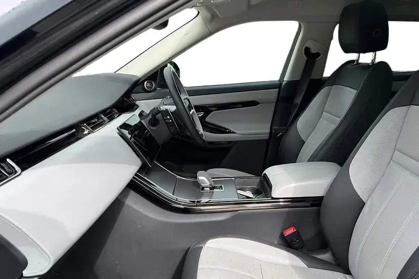 Used Land Rover Range Rover evoque HSE Dynamic 200 HP (147 kW) 2023 Grey SUV