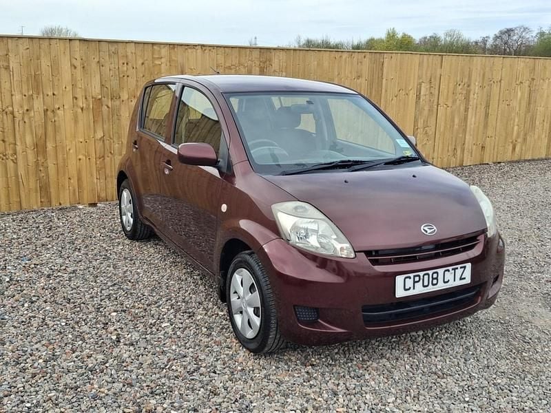 Red Used 2008 Daihatsu Sirion Hatchback | £1,695 (Fair price) - Image 1/4