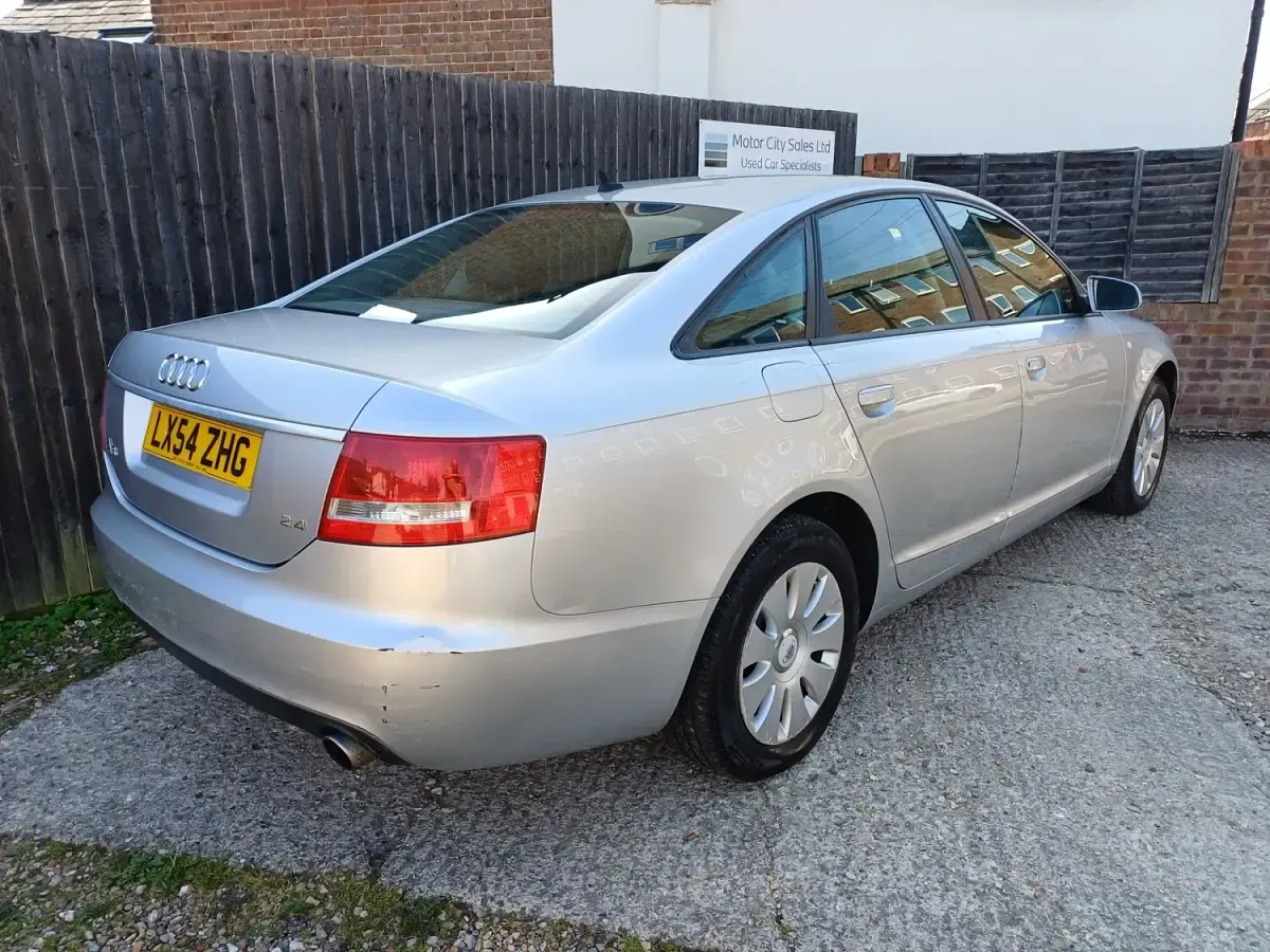 Used Audi A6 174 HP (127 kW) 2004 Silver Sedan