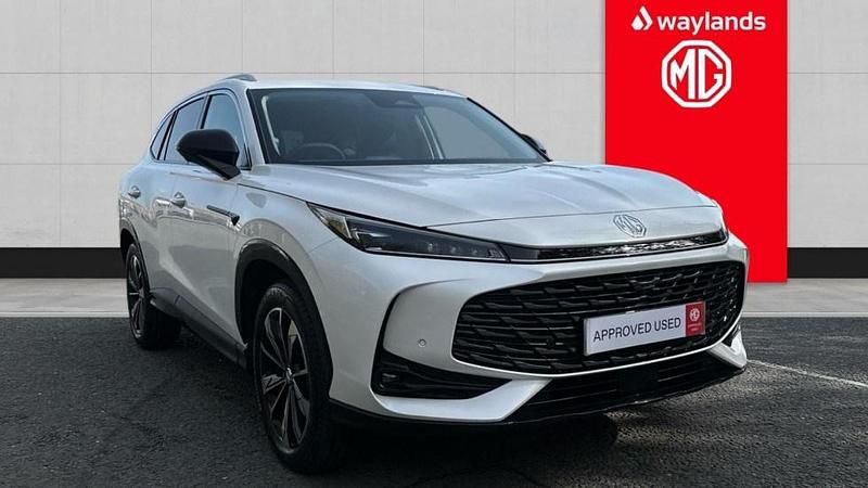 Used MG HS Trophy 2025 White SUV