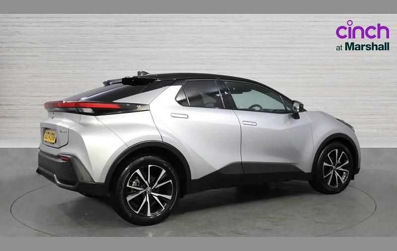Used Toyota C-HR Design 138 HP (101 kW) 2024 Silver SUV