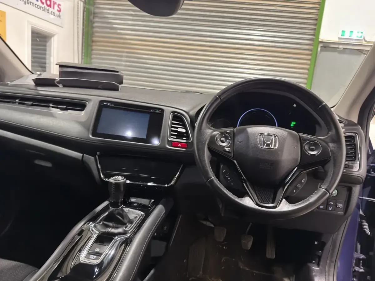 Usado Honda HR-V SE 120 HP (88 kW) 2018 Azul SUV