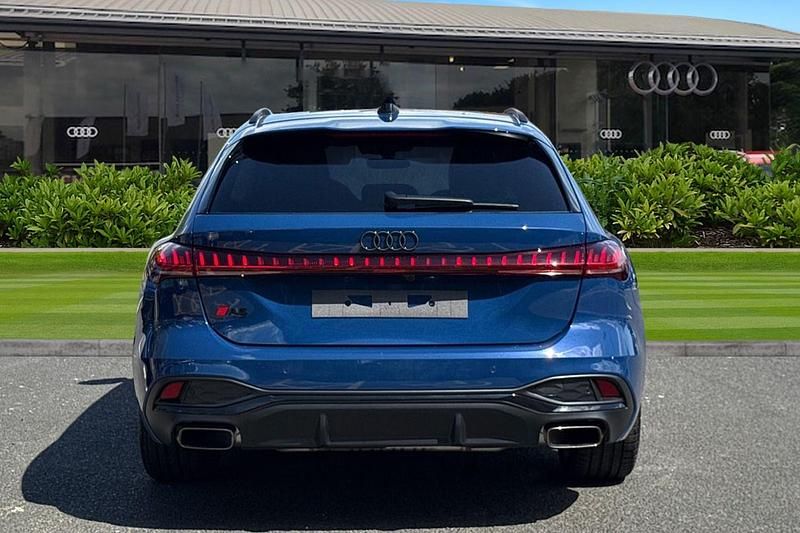 New Audi A5 Comfort 204 HP (150 kW) 2025 Blue Coupe