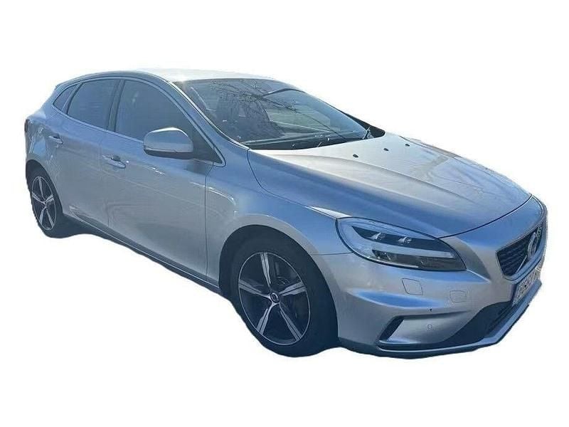 Used Volvo V40 R-Design 122 HP (89 kW) 2019 Silver Hatchback