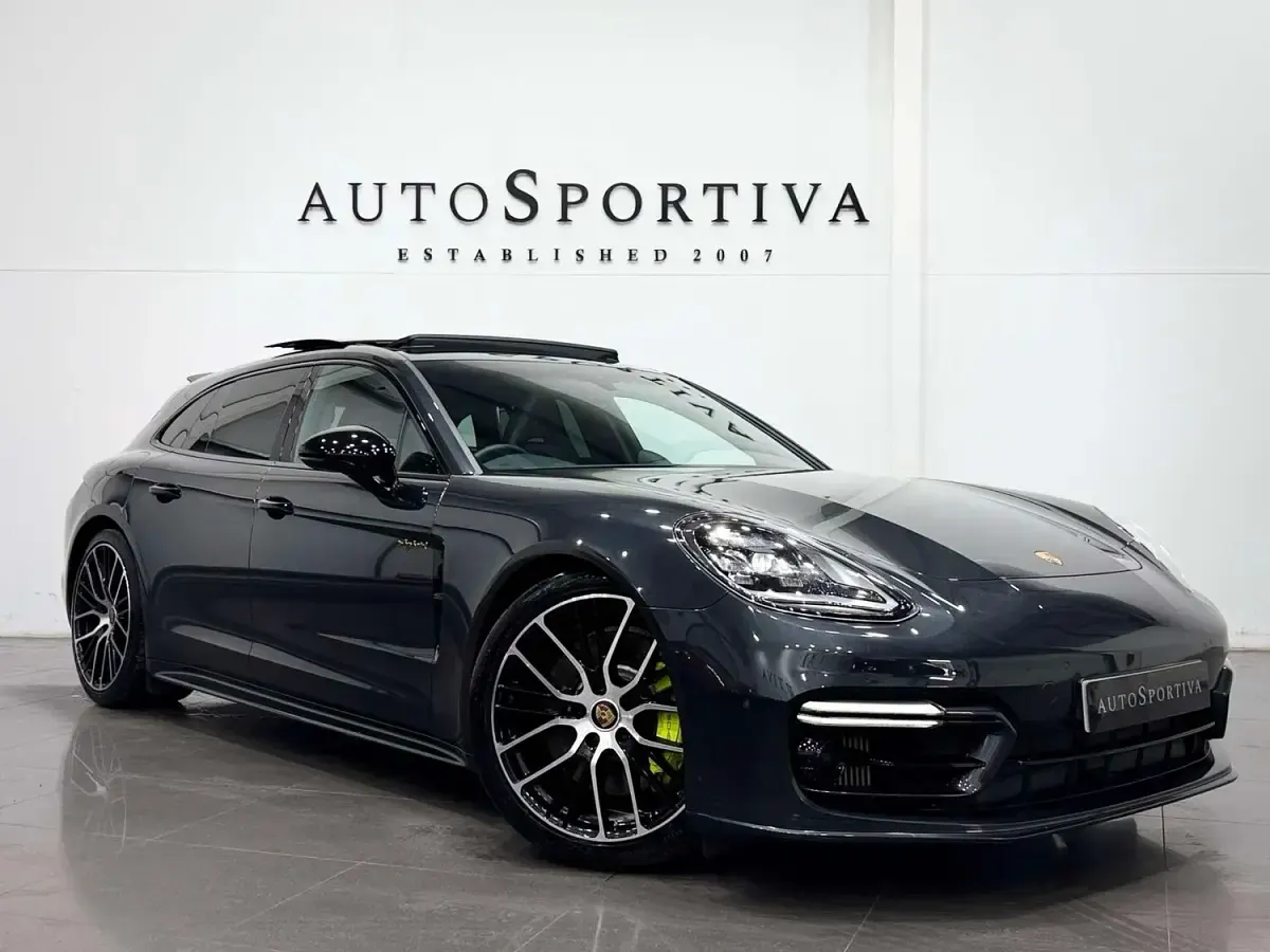 Used Porsche Panamera 4 E-Hybrid Platinum Edition 462 HP (339 kW) 2022 Hatchback