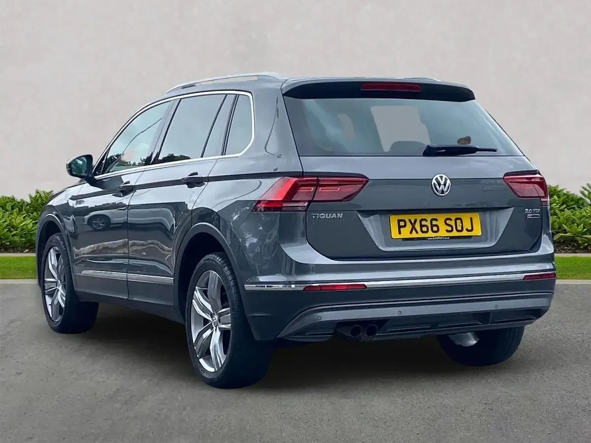 Used VW Tiguan SEL 147 HP (108 kW) 2016 Grey SUV