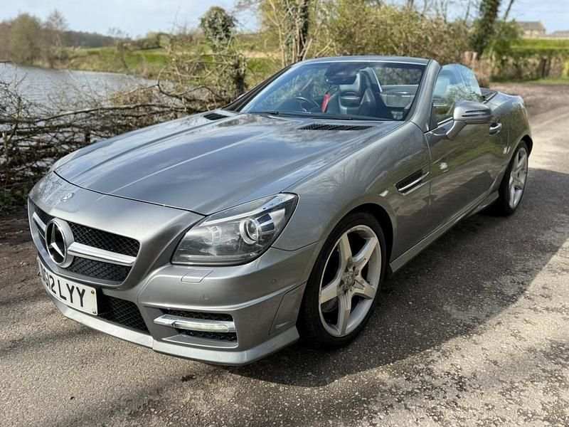 Begagnad Mercedes SLK250 AMG 2012 Silver Cab