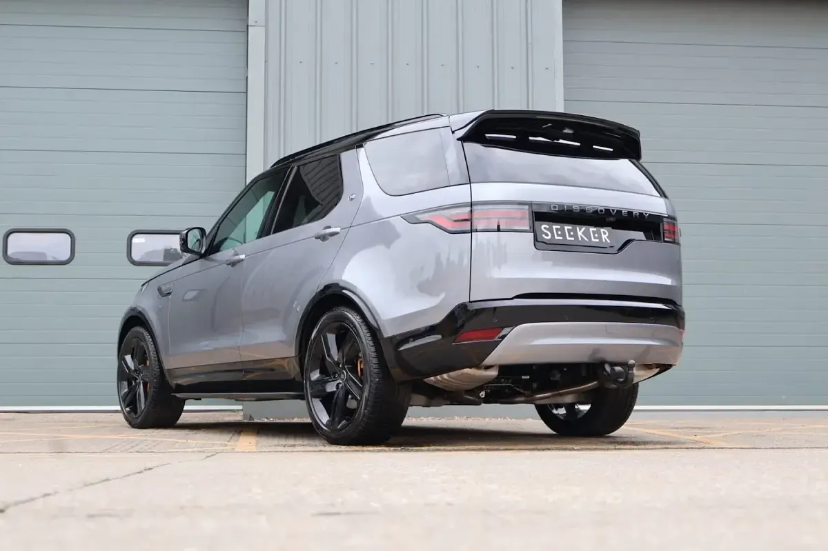 New Land Rover Discovery HSE Dynamic 2026 Grey SUV
