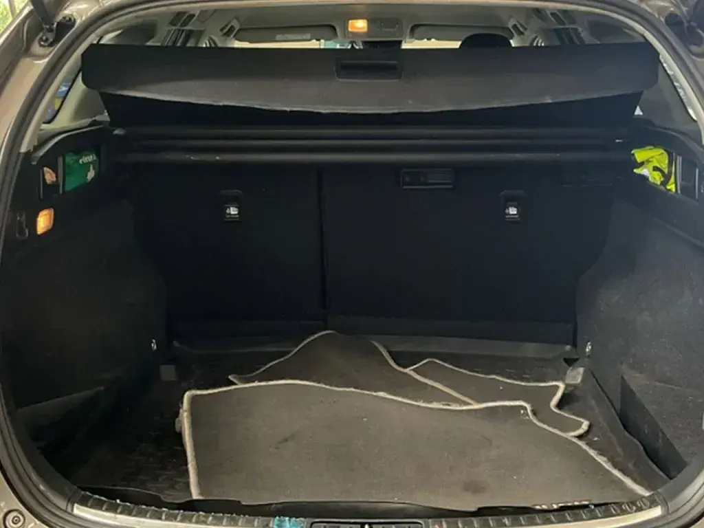 Used Toyota Auris Hybrid Design 2019 Bronze Estate