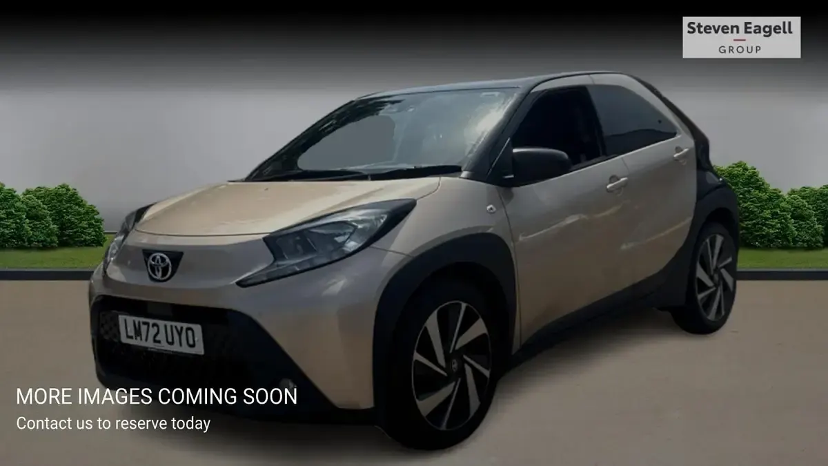 Used Toyota Aygo X 72 HP (52 kW) 2022 Beige SUV