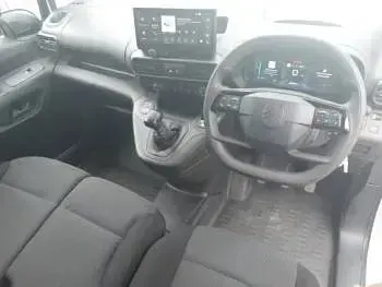 Gebraucht Citroën Berlingo 100 PS (73 kW) 2024 Weiß Van / Kleinbus