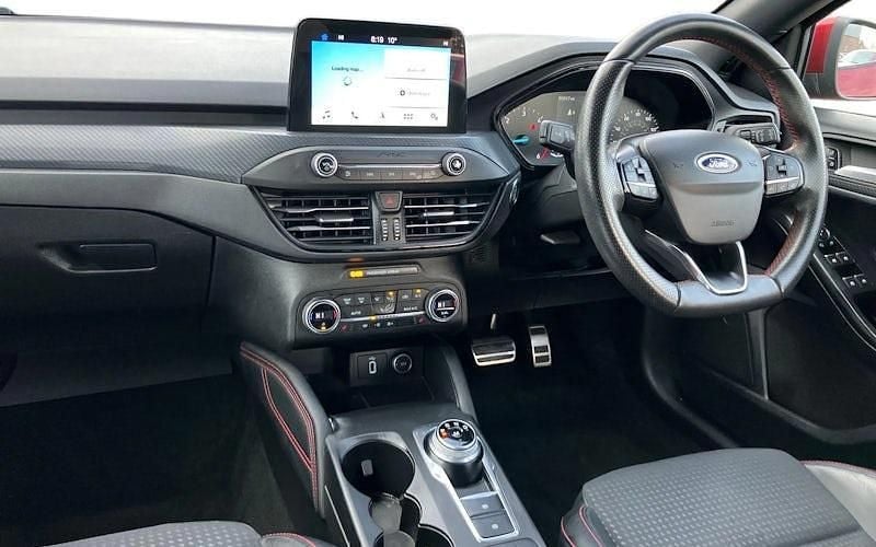 Used Ford Focus ST-Line X 120 HP (88 kW) 2019 Red Hatchback