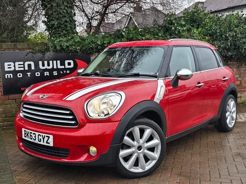 Used Mini Cooper D 2013 Red Hatchback