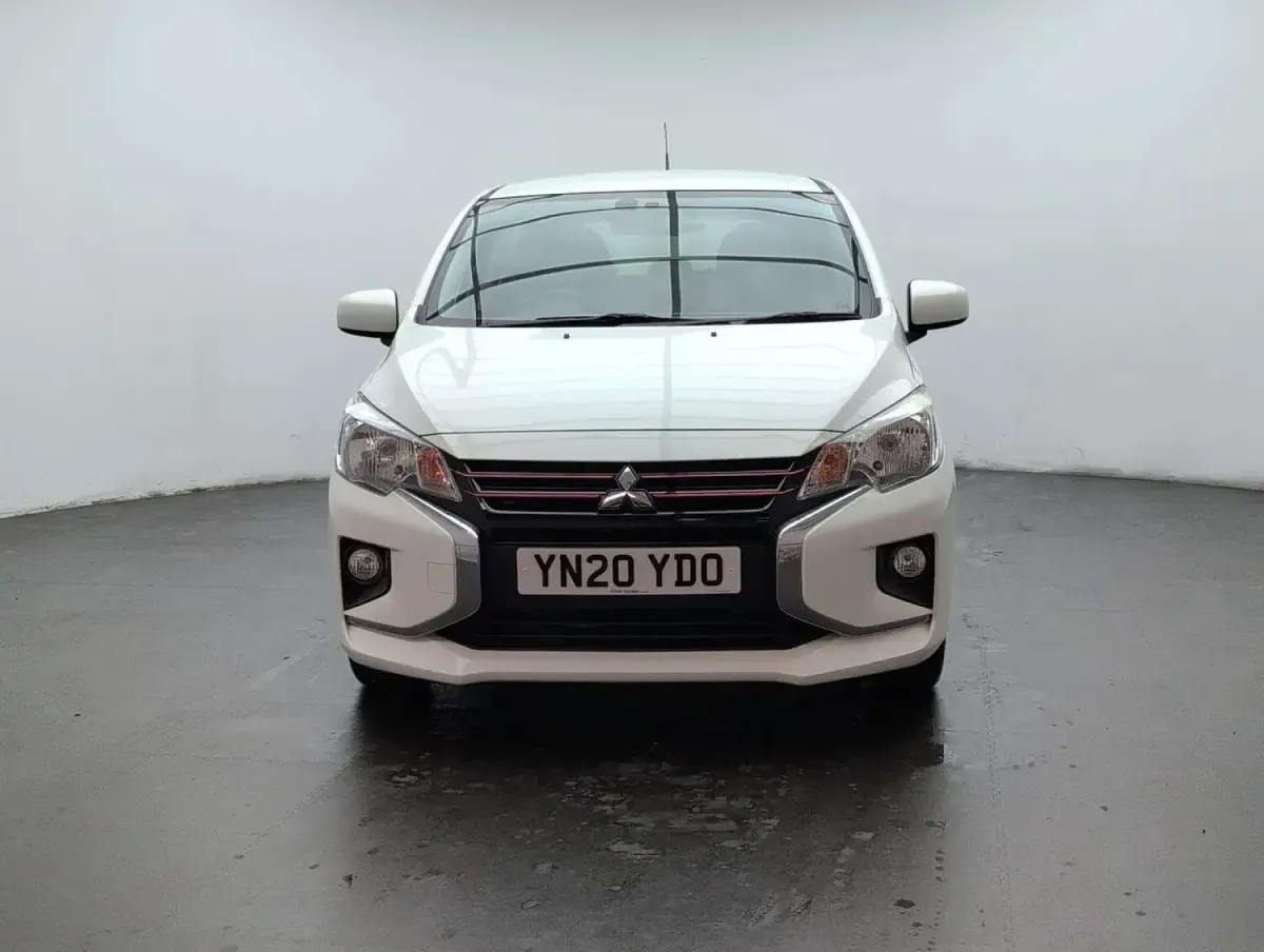 Used Mitsubishi Mirage 78 HP (57 kW) 2020 White Hatchback